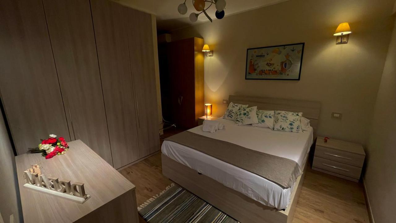 Frank Host Roma Lux , Metro A A 50 M, Simple Check-In Con Codice A Qualsiasi Orario Apartment Bagian luar foto