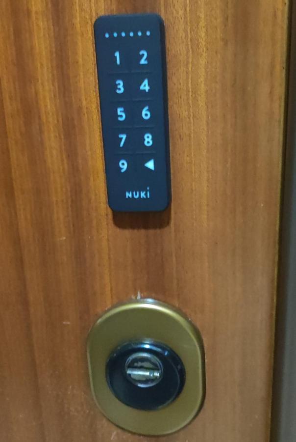 Frank Host Roma Lux , Metro A A 50 M, Simple Check-In Con Codice A Qualsiasi Orario Apartment Bagian luar foto
